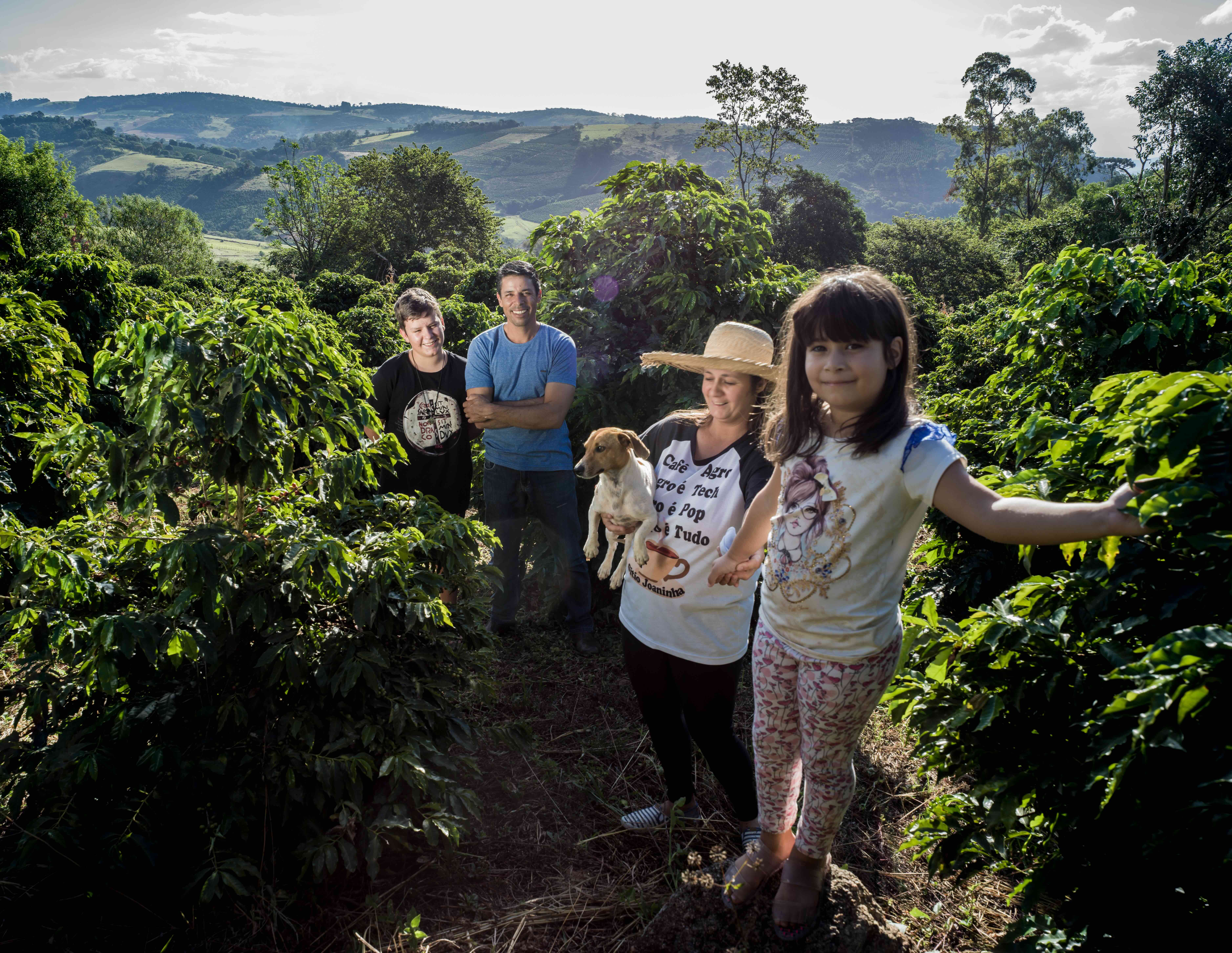 Photo of FARM • VALDIR A DANIELA